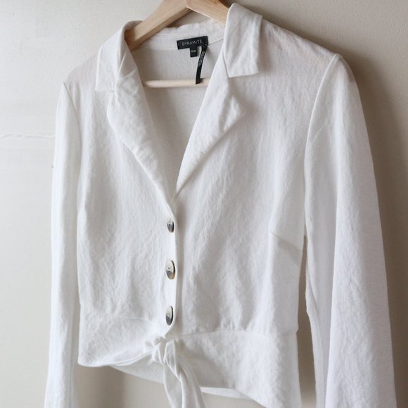 Dynamite White Self-Tie Crop Top - Picture 4 of 5